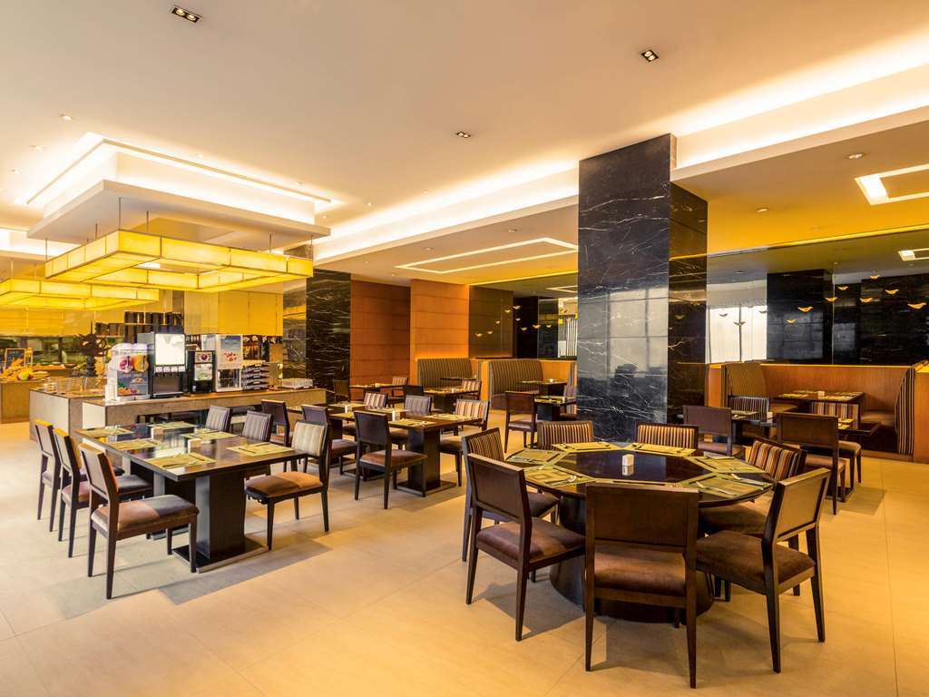Mercure Kunshan Huaqiao Restaurante foto